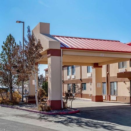 Econo Lodge Пуебло Екстер'єр фото